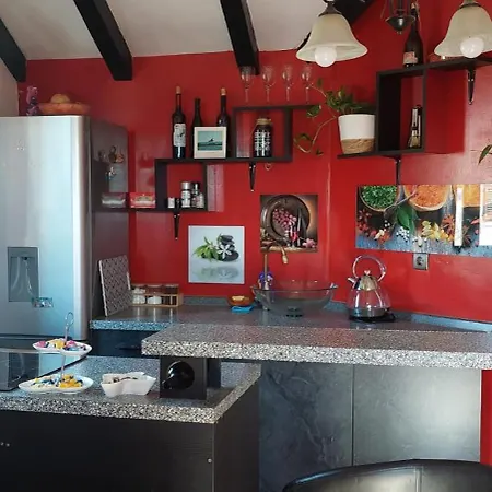 شقة Superb Sun & Sea Loft